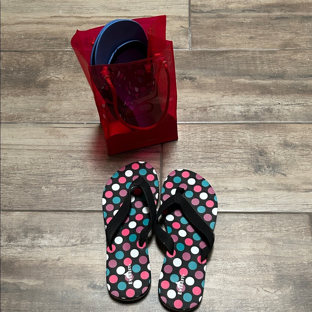 New Colorful Polka Dot Flip Flops with Red Tote